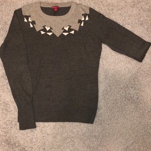 Gray Long Sleeve Sweater